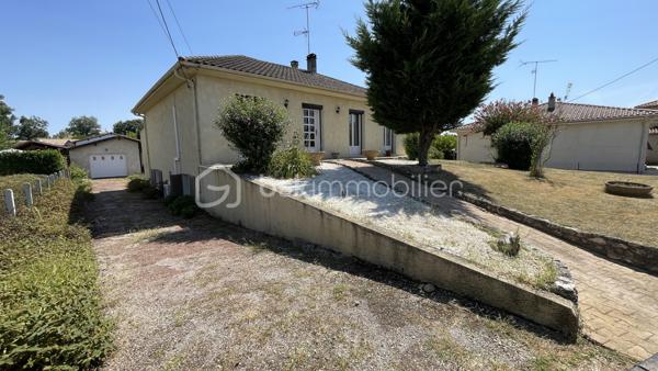 Maison traditionnelle de 235 m²