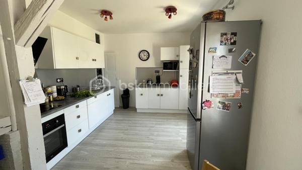 Maison traditionnelle de 235 m²