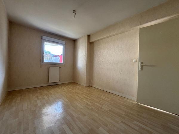 Appartement 3 pièces proche centre-ville à CHAMBERY