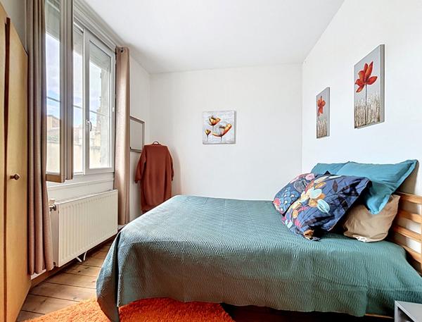 Immeuble de rapport avec 5 lots, dépendances et fort potentiel à Montauban