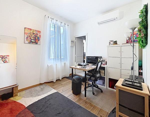 Immeuble de rapport avec 5 lots, dépendances et fort potentiel à Montauban