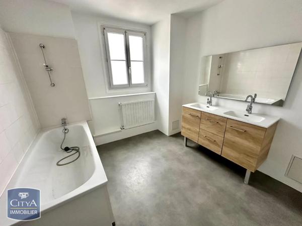 Appartement à louer 5 pièces 111.37m² Rouen (76000)
