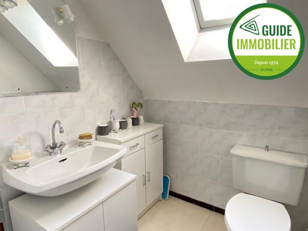 MAISON SUR SOUS-SOL SUR 1000M² DE TERRAIN DANS UN HAMEAU A GUIDEL