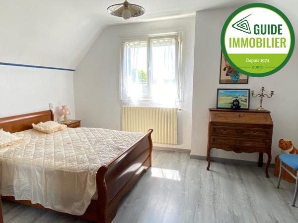 MAISON SUR SOUS-SOL SUR 1000M² DE TERRAIN DANS UN HAMEAU A GUIDEL