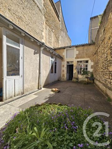 Maison à vendre  6 pièces - 130 m 2   POITIERS  - 86