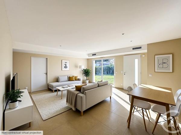 Maison à vendre  6 pièces - 130 m 2   POITIERS  - 86