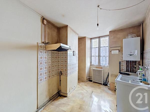 Maison à vendre  6 pièces - 130 m 2   POITIERS  - 86