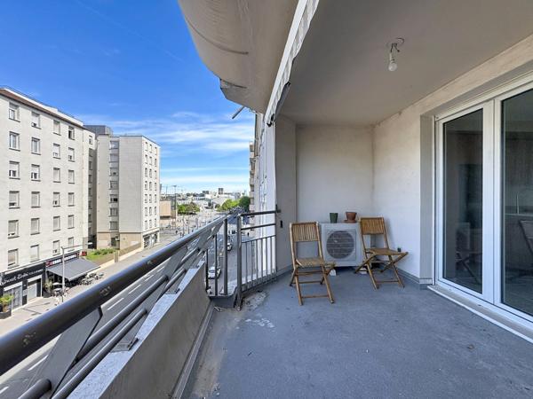 Lyon (69007) Appartement Type de 89,29 m2 ,T4 d'exception rénové avec prestations haut de gamme Lyon 7ème(Avenue Jean Jaur