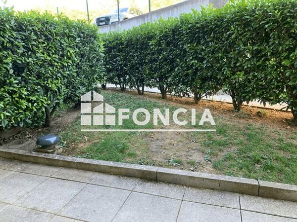 Location Appartement 2 pièces 43.13 m² - RUE DES VERGERS Thoiry 01710