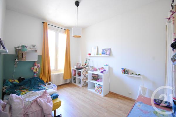 Maison à vendre  4 pièces - 90 m2 CUSSET - 03