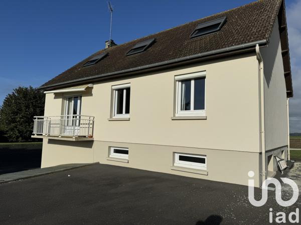 Maison 5 pièces de 110 m² à Sainte-Suzanne-sur-Vire (50750)