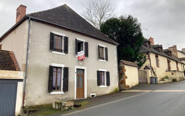 Maison à vendre    5 pièces •  La Chapelaude