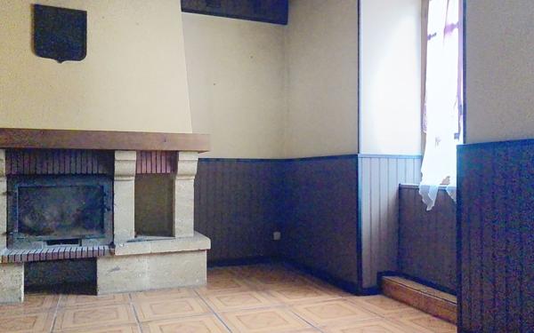 Maison à vendre    5 pièces •  La Chapelaude