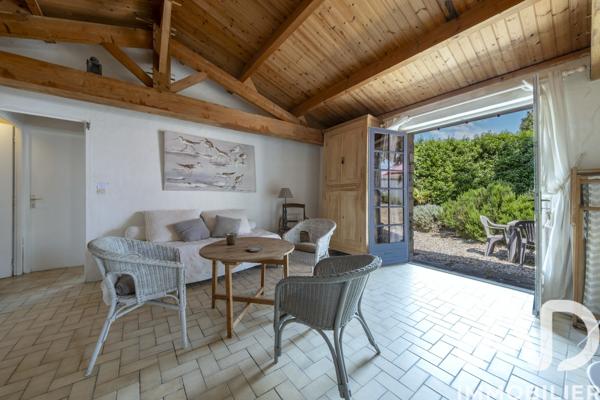 Maison à vendre 12 pièces 250 m² La Flotte