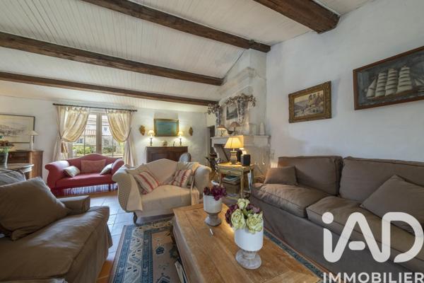 Maison à vendre 12 pièces 250 m² La Flotte