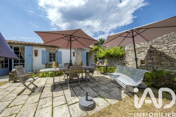 Maison à vendre 12 pièces 250 m² La Flotte