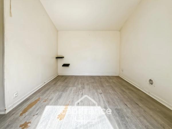 Maison à vendre 2 pièces, 41,17 m2, à ORMESSON SUR MARNE (94), rue Pasteur, avec jardin