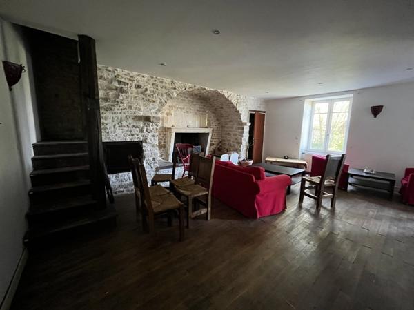 Maison à vendre |  Les Alleuds |  6 pièces | 190 m²