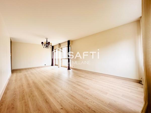 Mérignac – Appartement T4 de 105 m² dans résidence de standing avec balcon, cave et parkings