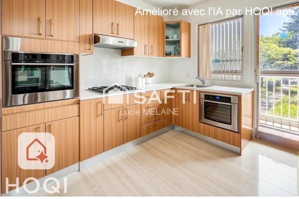 Mérignac – Appartement T4 de 105 m² dans résidence de standing avec balcon, cave et parkings