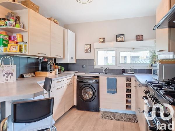 Appartement 4 pièces de 85 m² à Reims (51100)