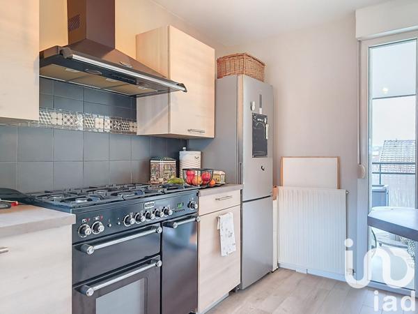 Appartement 4 pièces de 85 m² à Reims (51100)