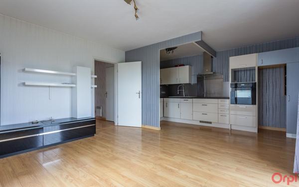 Appartement à vendre    3 pièces • 59,79 m2 Sainte-Geneviève-des-Bois
