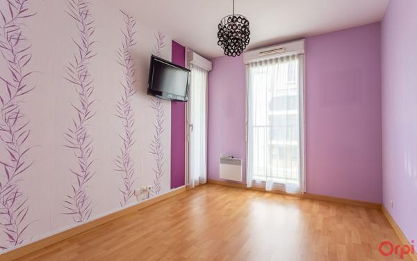 Appartement à vendre    3 pièces • 59,79 m2 Sainte-Geneviève-des-Bois