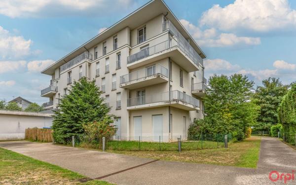 Appartement à vendre    3 pièces • 59,79 m2 Sainte-Geneviève-des-Bois