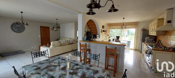 Maison à vendre 10 pièces 252 m² Saint-Romain-sur-Cher