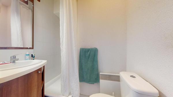 APPARTEMENT 1 PIECE - BRON