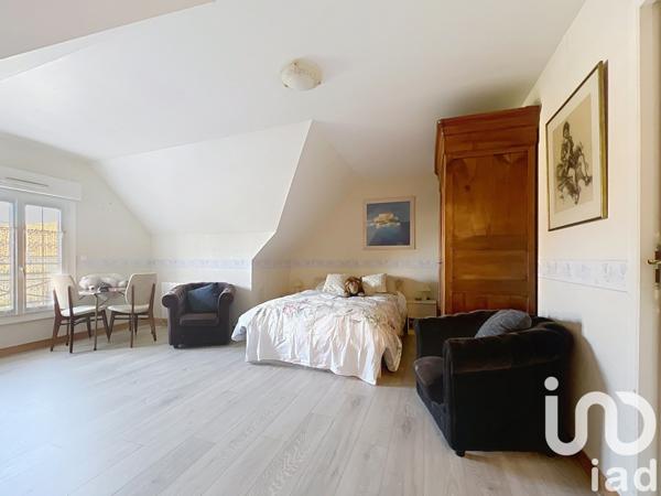 Maison à vendre 6 pièces 155 m² Auneau-Bleury-Saint-Symphorien