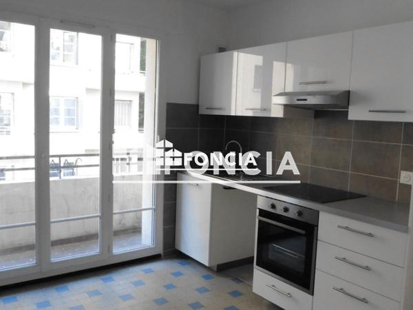 Location Appartement 3 pièces 88.98 m² - 4 RUE GENERAL JANSSEN Grenoble 38000
