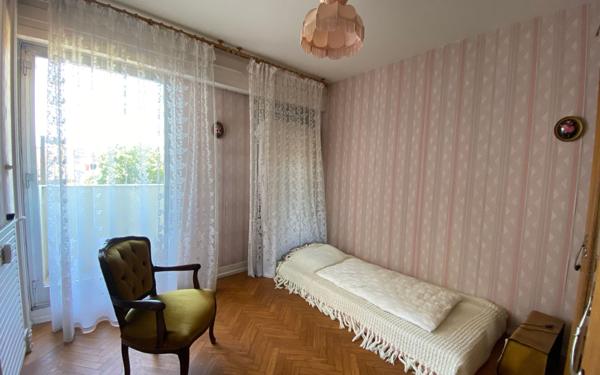 Appartement à vendre    2 pièces • 49,80 m2 Montluçon