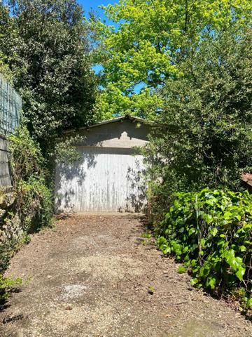 Maison de village avec jardin et garage