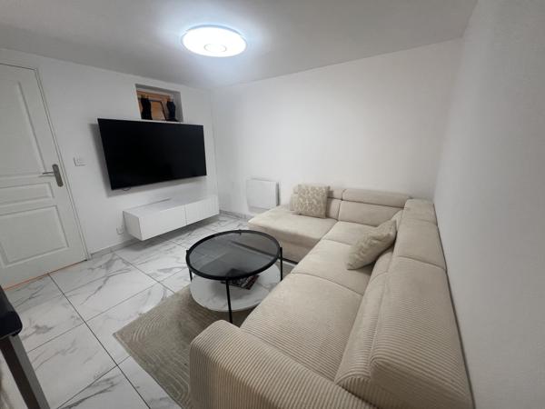 Maison
         3 pièces
        - 40 m² 169 000 € *