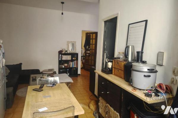 Immeuble de rapport de trois F2 et un local dans l'Écusson