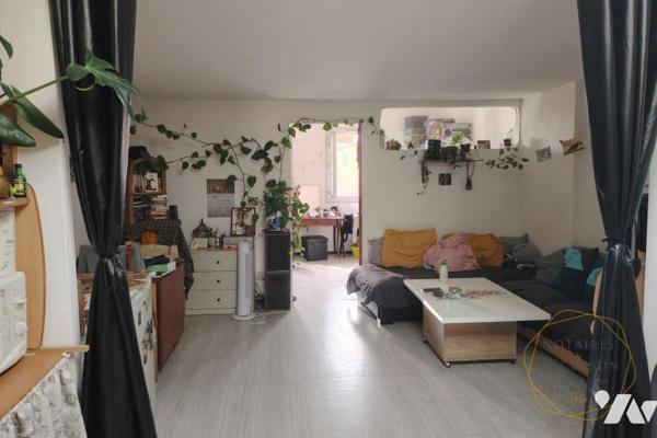 Immeuble de rapport de trois F2 et un local dans l'Écusson