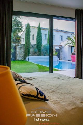 MORNAC-SUR-SEUDRE  ALLIANCE PARFAITE DU CHARME ET DU CONTEMPORAIN