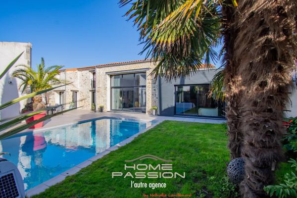 MORNAC-SUR-SEUDRE  ALLIANCE PARFAITE DU CHARME ET DU CONTEMPORAIN