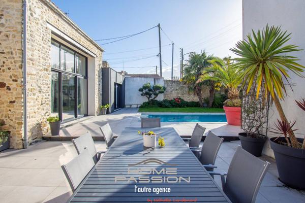 MORNAC-SUR-SEUDRE  ALLIANCE PARFAITE DU CHARME ET DU CONTEMPORAIN