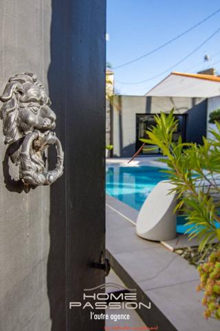 MORNAC-SUR-SEUDRE  ALLIANCE PARFAITE DU CHARME ET DU CONTEMPORAIN