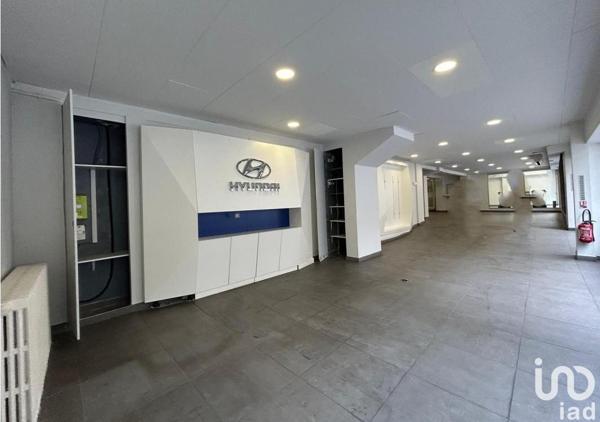 Location local d’activité 543 m² Paris 10
