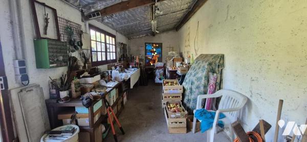 MAISON EN PIERRES - CENTRE BOURG - JARDIN ET DOUBLE GARAGE