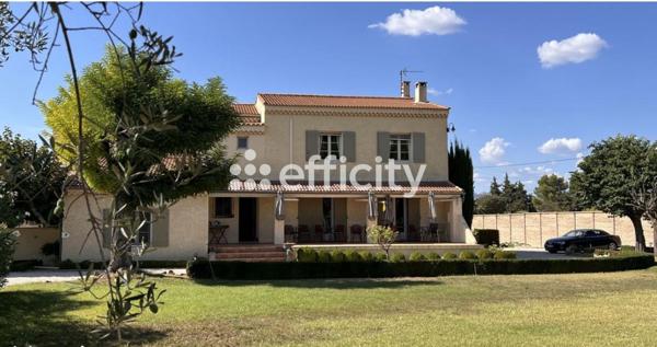 Maison 8 pièces - 265 m²