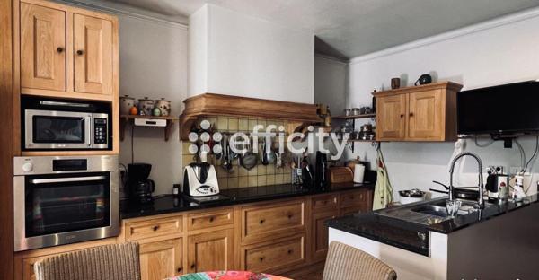 Maison 8 pièces - 265 m²