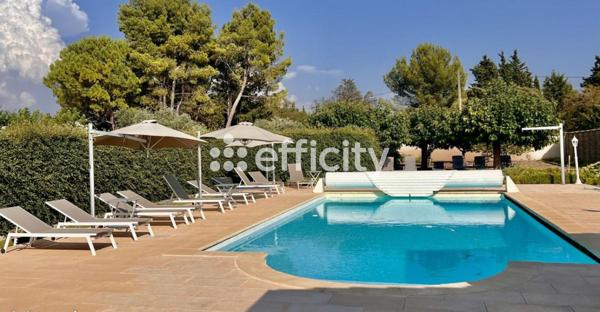 Maison 8 pièces - 265 m²