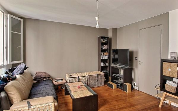 Appartement à vendre    2 pièces • 43 m2 Clichy
