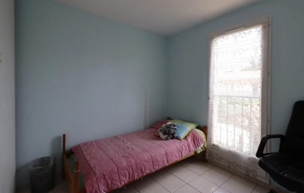 Dpt Bouches du Rhône (13), à vendre maison P4 environ 90 m² avec jardin