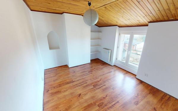 Appartement à vendre    4 pièces • 87 m2 Le Chambon-Feugerolles